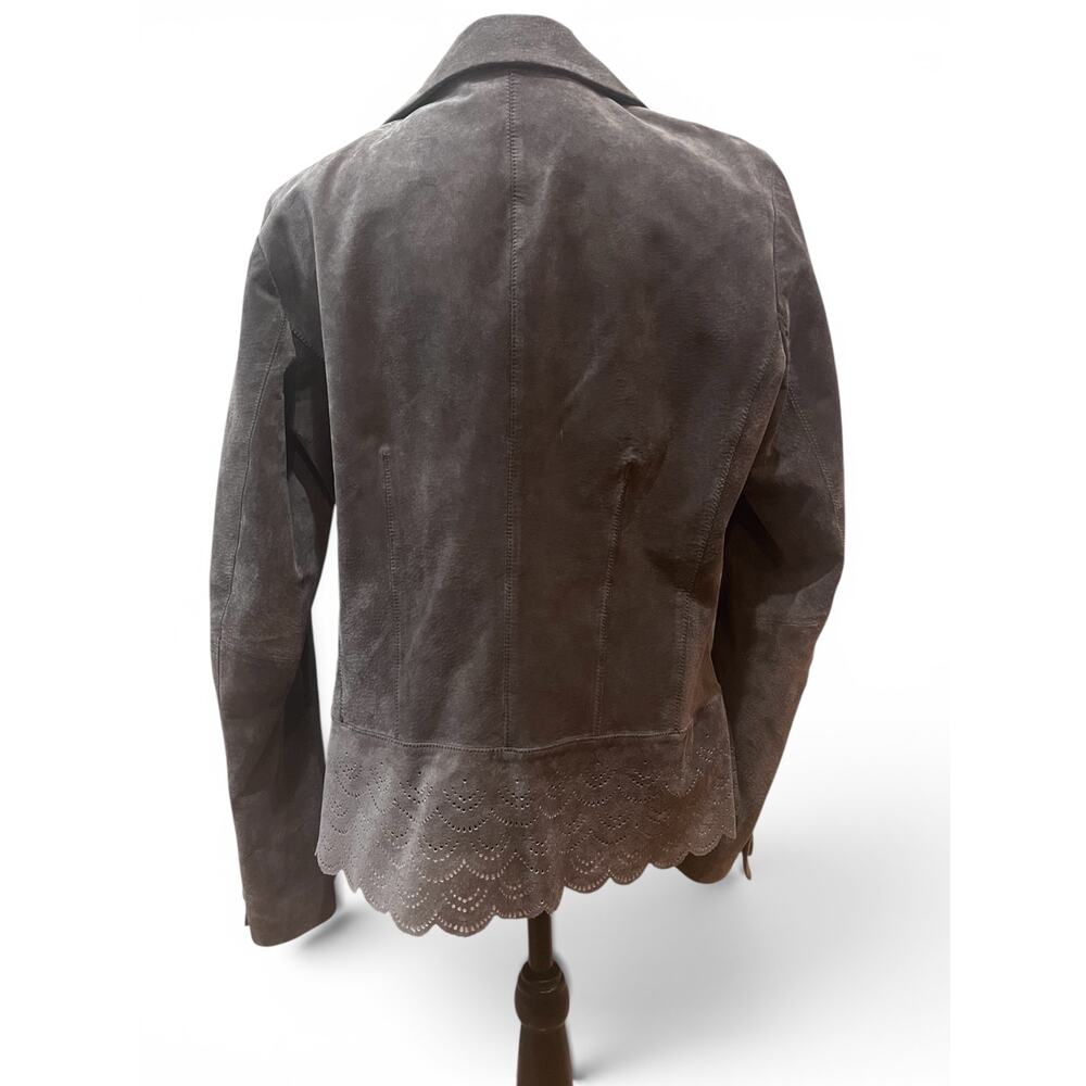 Liz Claiborne 100% Suede Laser Cut Scallop Hem Jacket | Size Medium - Picture 3 of 6